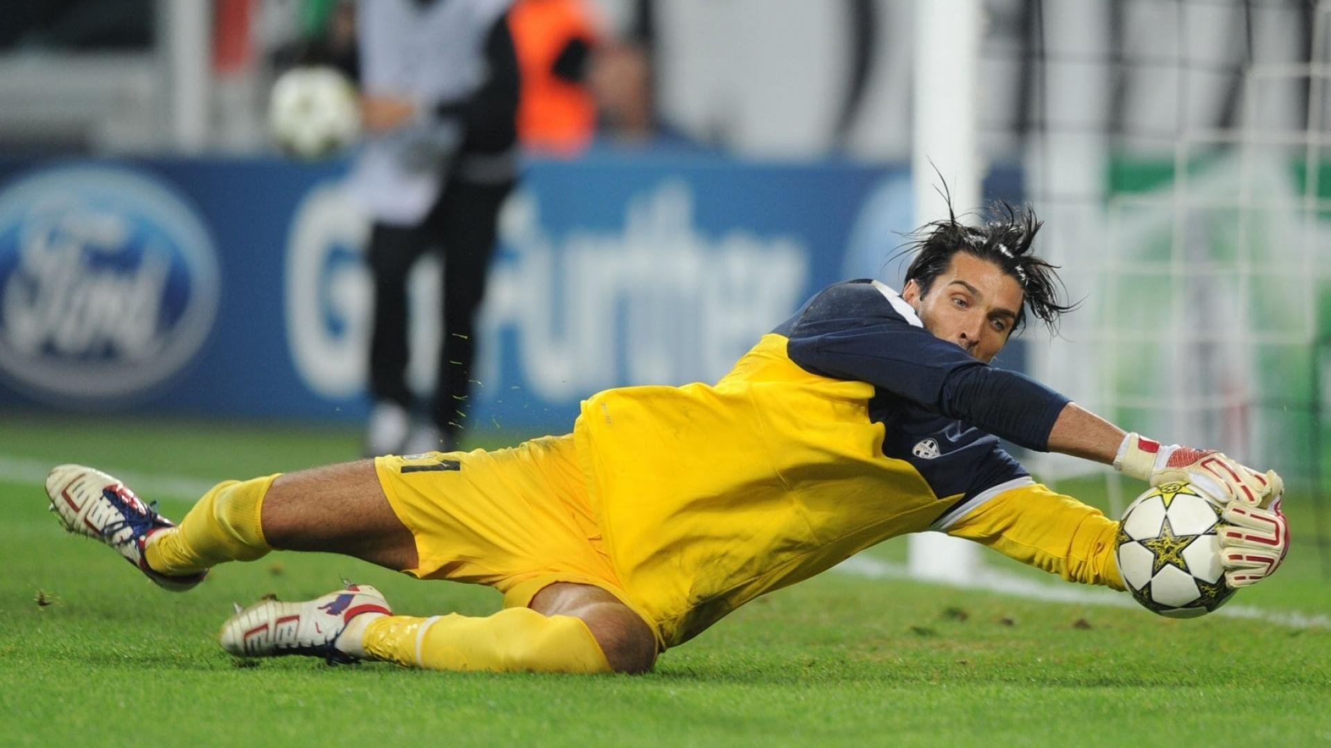 意甲烽火启示录,从豪门缠斗到草根逆袭,看吉林男篮如何上演终结者传奇